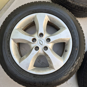 17인치 순정휠 타이어 세트 이미지