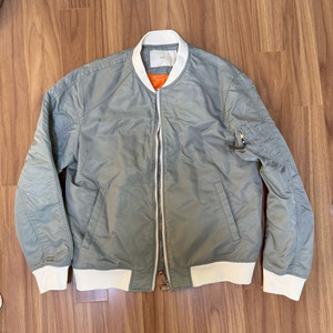 플랙진 슬리브 지퍼 디테일 봄버 재킷 PWOE1JPRA1M