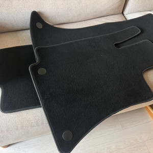 벤츠 e클래스 W214 순정 카매트 세트