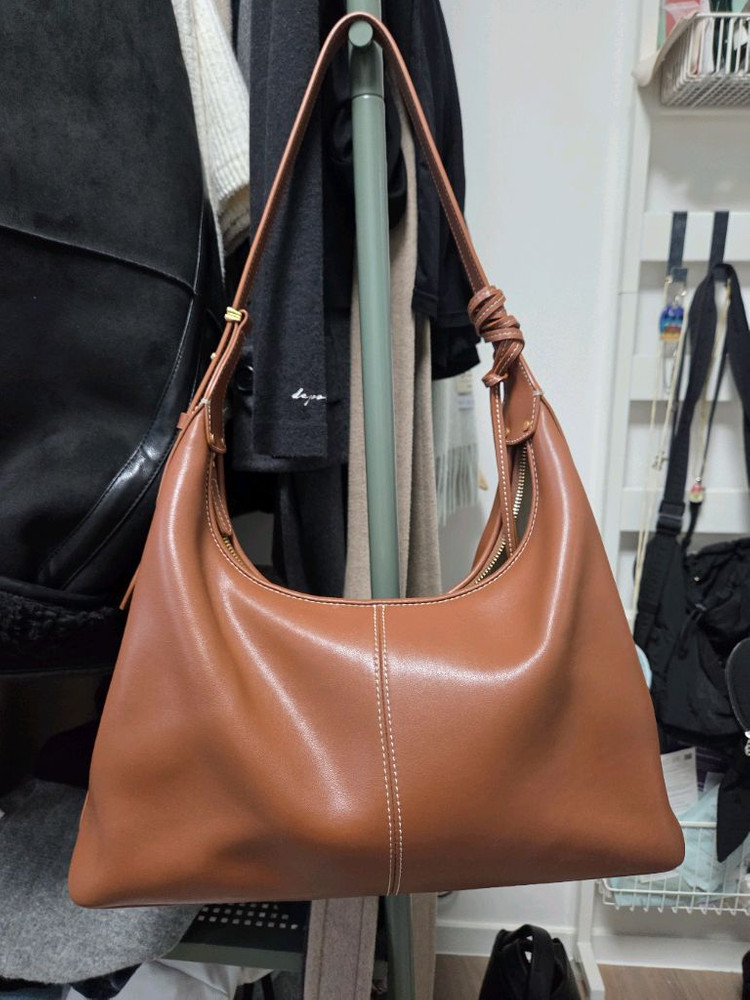 드메리엘 베네타 호보백 미디엄 가방 이미지