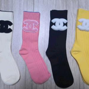 샤넬 로고 니트 양말 4켤레 세트