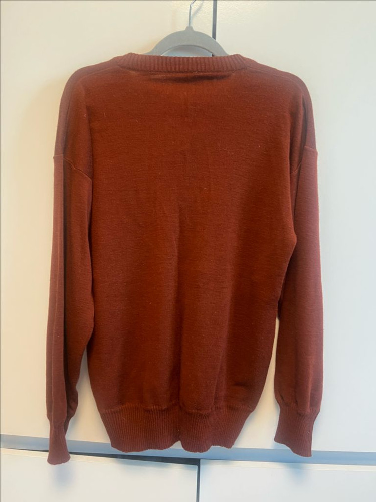 미국에서 구매한 브이넥 벽돌색 니트--2