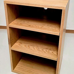 화이트오크 3단 원목 오디오장