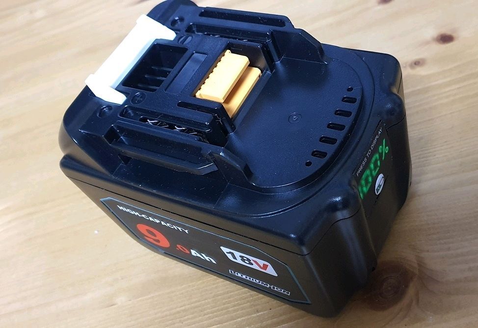 삼성 정품 셀을 사용한 마끼다 호환 배터리[18V 9A]--1