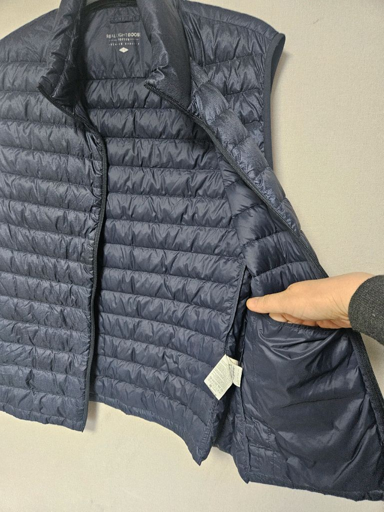 탑텐 남성 경량 구스다운 패딩 조끼 110~115호 네이비색 빅사이즈--2