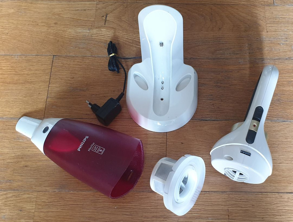 (DIY용/부품용)_필립스 무선 청소기--1