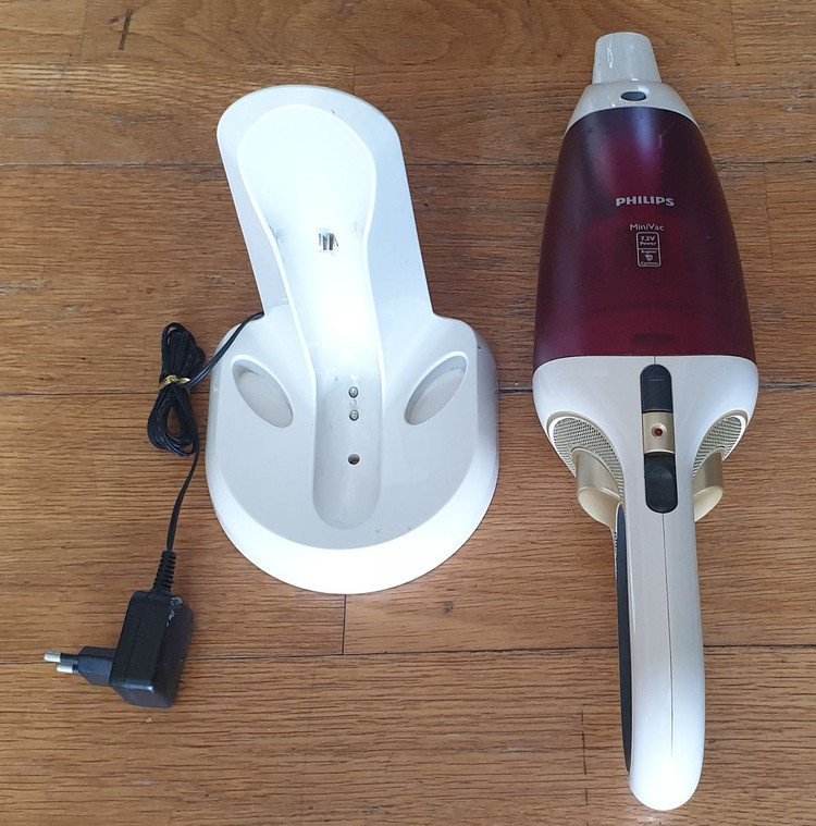 (DIY용/부품용)_필립스 무선 청소기--2