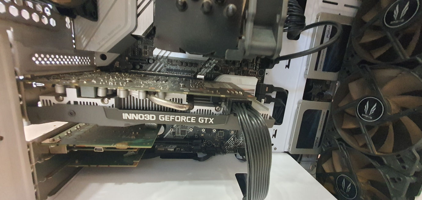 고성능 게이밍 PC 본체--5