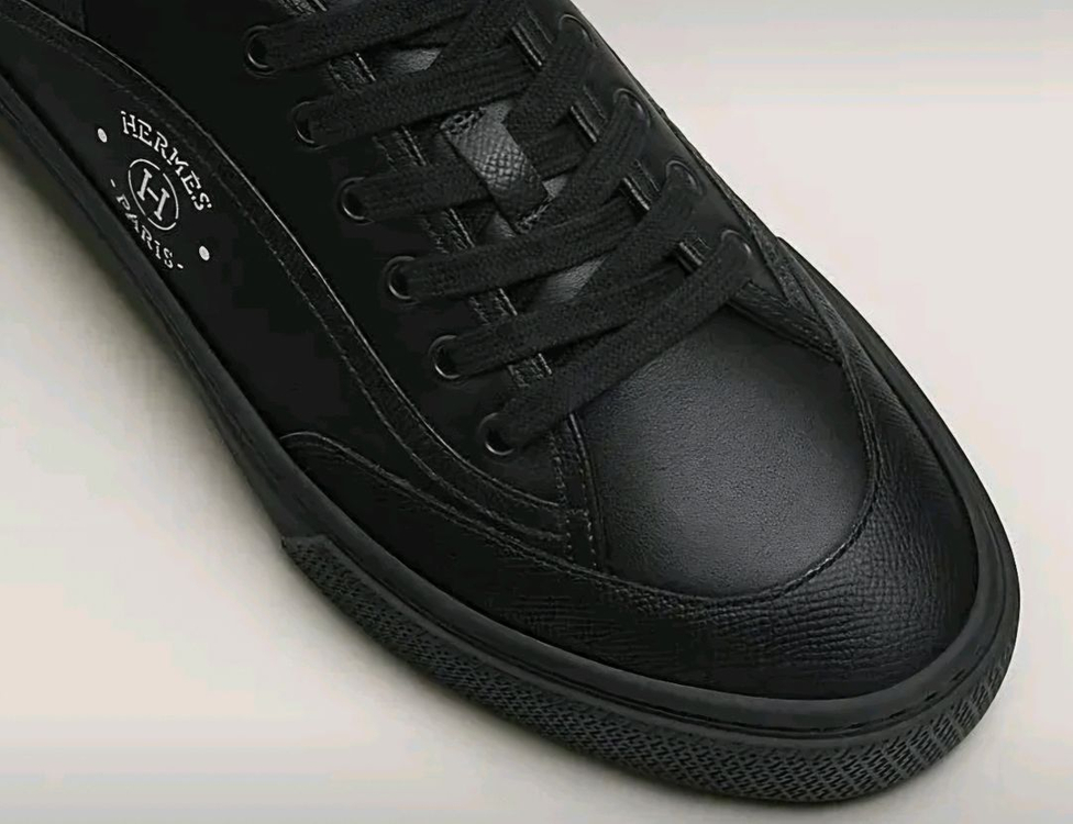 에르메스 Get 스니커즈 블랙 40 (250~255) 사이즈 팝니다.--1