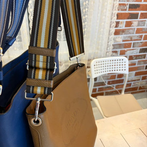 프라다비텔로크로스백 개당가격입니다