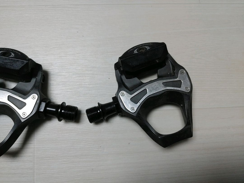 로드자전거,픽시 시마노 105 클릿페달 (5800) 팝니다.택포5만--5