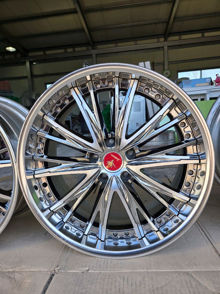 웨즈 크란제 엘라보라 정품 19인치 3피스 단조휠--8