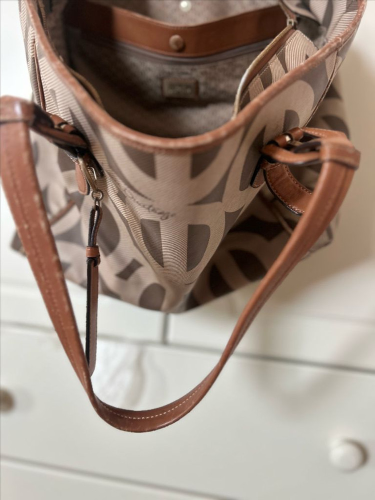 루이까또즈 모노그램 패턴 토트백--4