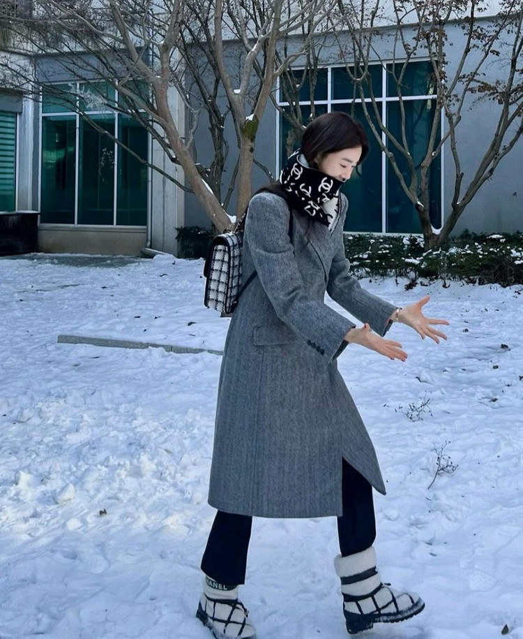 고걸 헤링본 롱코트 L사이즈--4