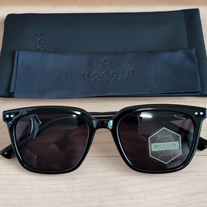 남성선글라스 봄 자외선차단 경량선글라스 새상품