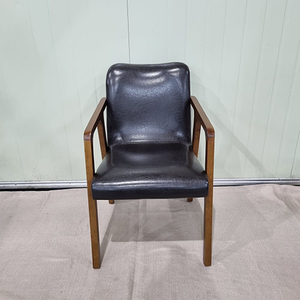 카페용 원목의자 판매합니다.