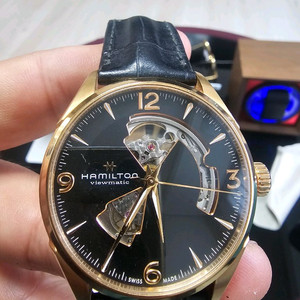 귀한시계판매합니다.해밀턴 오픈하트 골드 판매합니다.