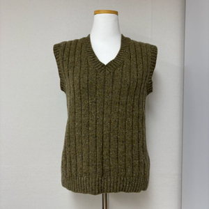 시엔느 울 니트베스트