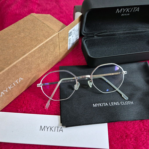 마이키타(MYKITA) HOWLIN C051 안경 이미지