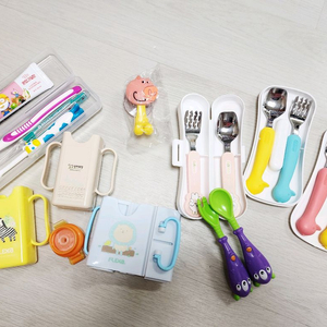 우유컵홀더(3), 스트로우캡, 에디슨숟가락(3), 칫솔 등 다수