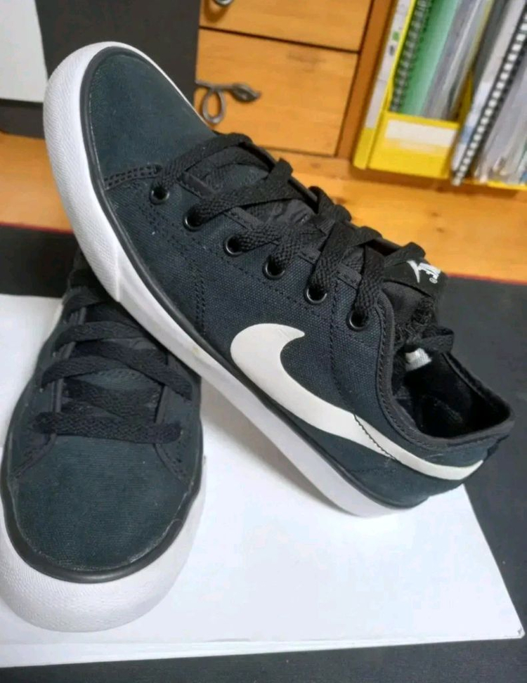 여성 나이키 프리모 코트 운동화 캔버스화 (235) 이미지