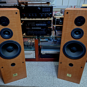 AERO 1000W 스피커---플로어스탠딩