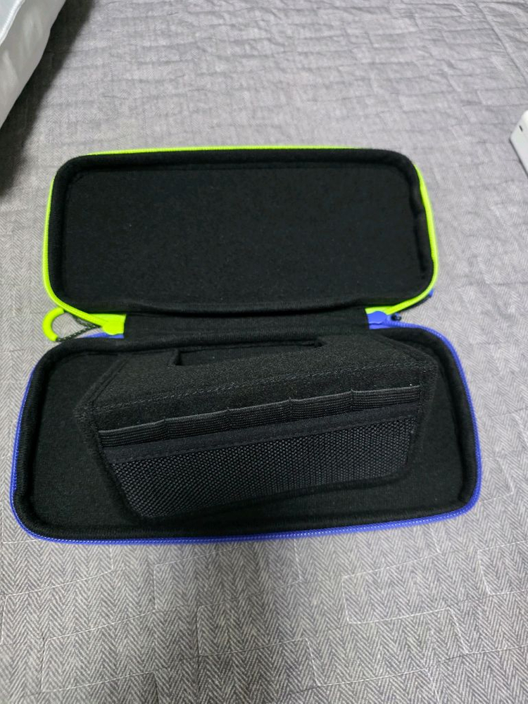 닌텐도 스위치 OLED 스플래툰 3 에디션 + 휴대용 케이스 + 256GB SD카드 판매합니다--8