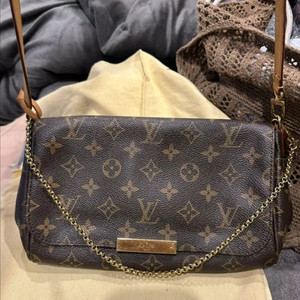 루이비통 페이보릿 mm 모노그램 크로스백