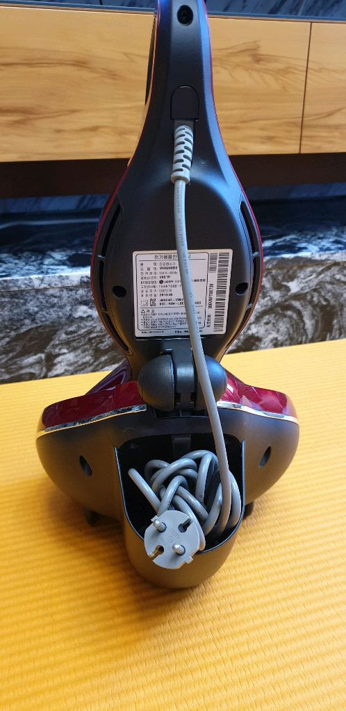 LG 침구청소기 VH9200DS--4