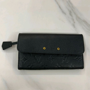 루이비통 앙프렝뜨 불랙 풍 뇌프월릿 장지갑