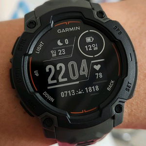 가민 인스팅트 E 스마트워치 이미지