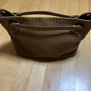 보테가베네타 숄더백 에토프색