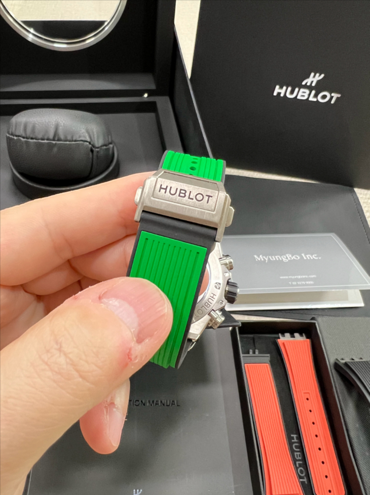 위블로 신형 빅뱅 유니코 티타늄42mm추가 러버2종포함 국내풀셋--8