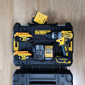 디월트/ 20V 해머 드릴 세트 +배터리2개