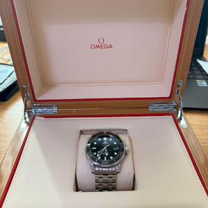 오메가 씨마스터 300 구형 (보증서o, 여분줄x) 이미지