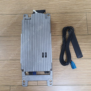 bmw f10 528i 520d 컴박스 combox 부품 세트 판매합니다.