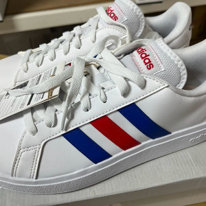 아디다스 그랜드코트 베이스 2.0 245mm 새상품 스니커즈