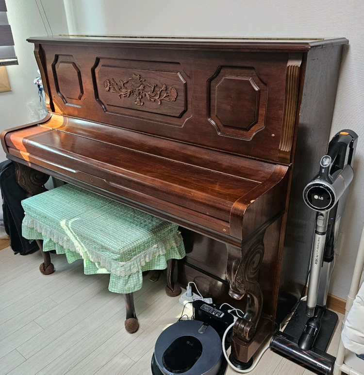 영창 업라이트 피아노--1