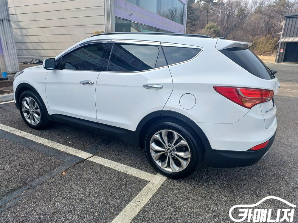 [현대]싼타페 DM 디젤 2WD 2.0 프리미엄 (7인승) #2026년특가 이미지