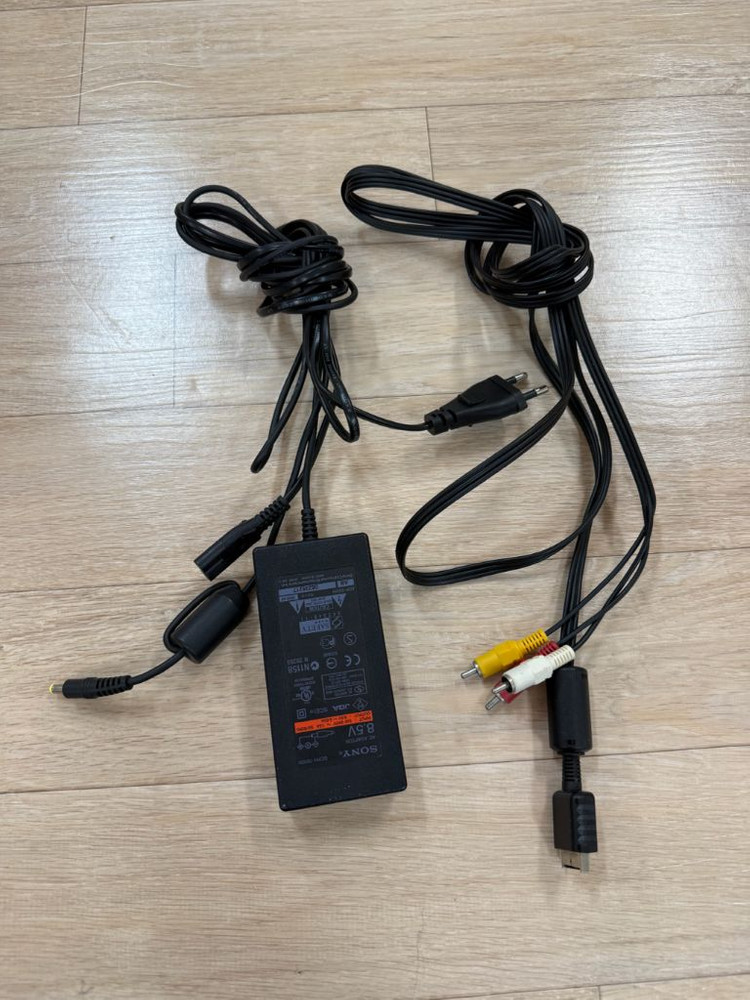 플레이스테이션 PS2슬림 화이트 70000--8