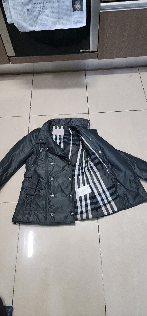 버버리 키즈 누빔 라이더자켓 12y 성인44--5