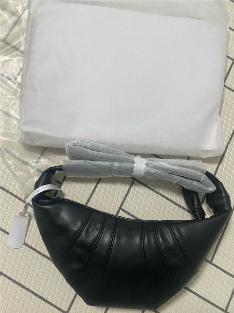 르메르 크루아상백 블랙 스몰 사이즈 새상품--5