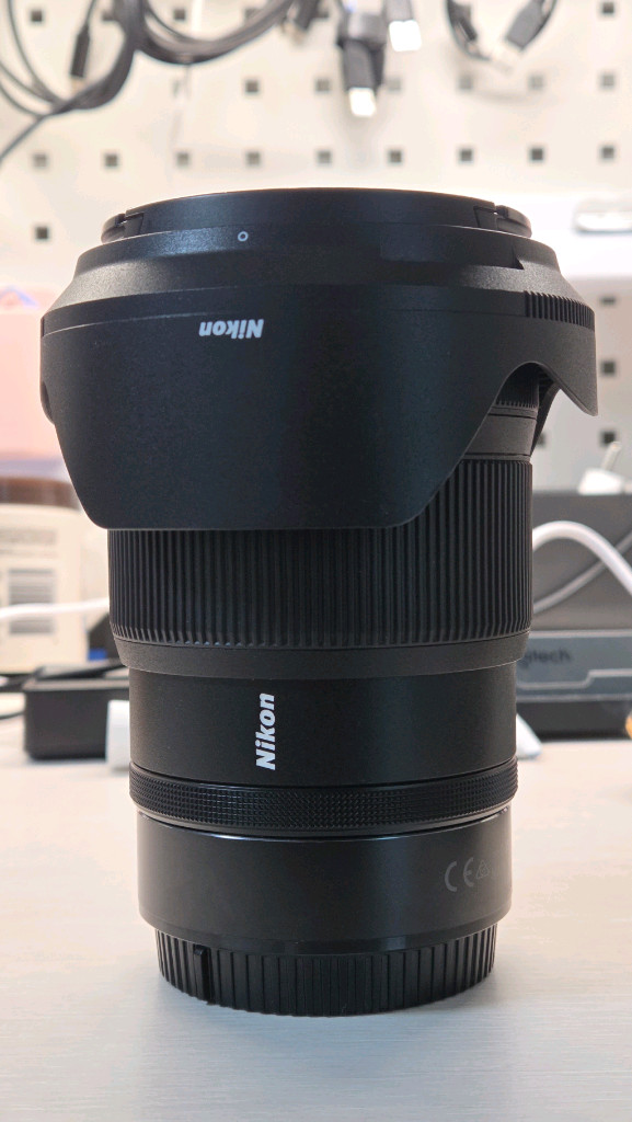 니콘 Z 24-120mm F4 S 렌즈 판매합니다 이미지