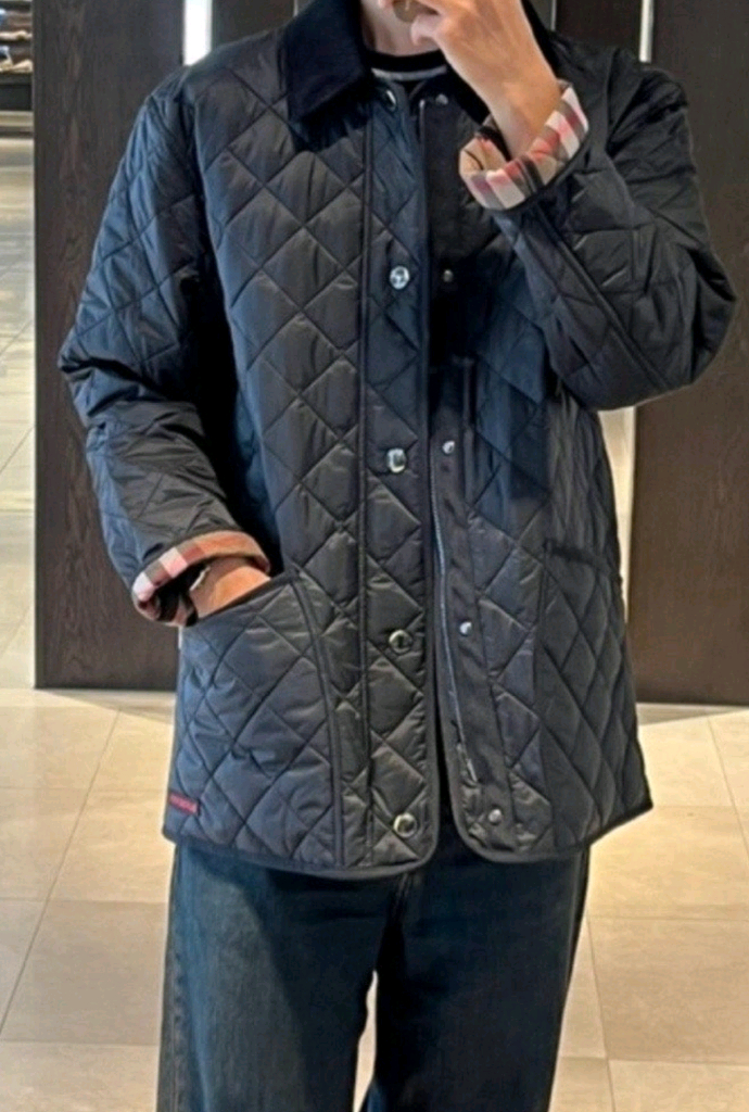 버버리 정품 윌로우브룩 퀼팅자켓--2