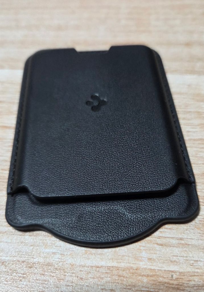 슈피겐 갤럭시 가죽카드지갑 발렌티누스 맥핏 새제품 이미지