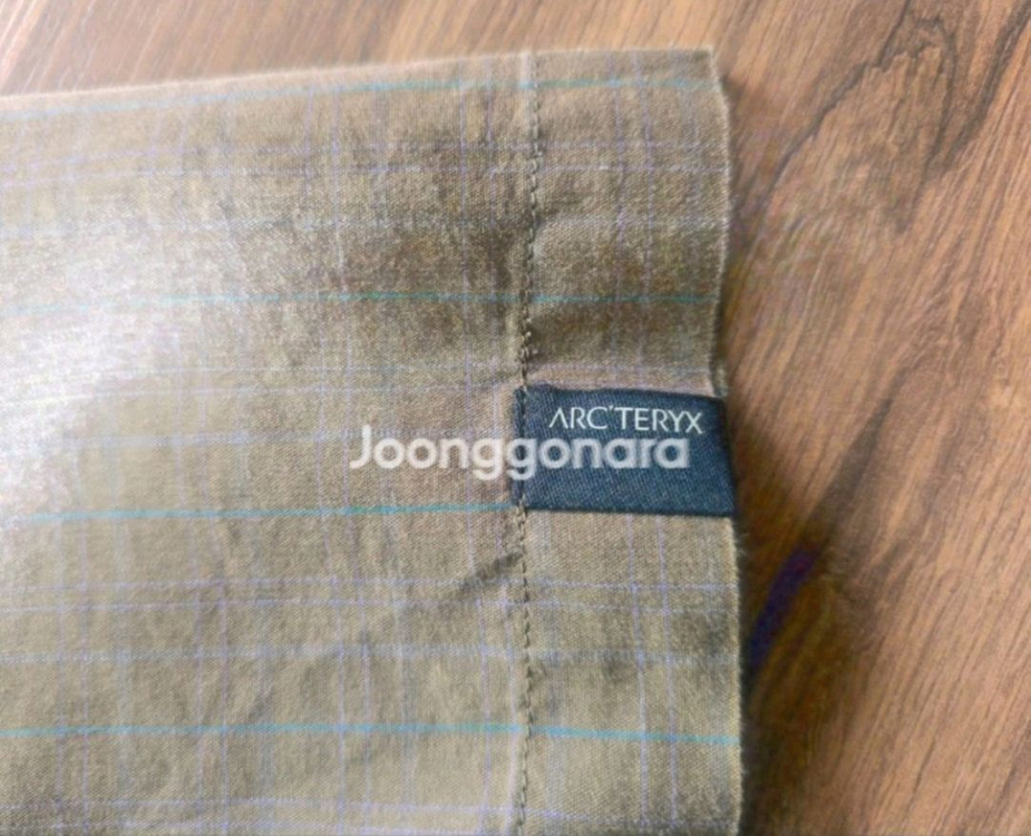 가격인하) 아크테릭스 (Arcteryx) 코튼 체크 반팔 셔츠 XL--5