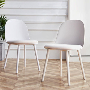 식탁 포인트의자 1+1 의자 새상품 단순반품 사용흔적없음