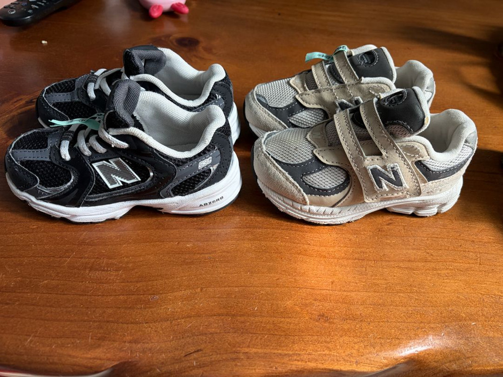 뉴발란스 키즈 운동화 2켤레--1