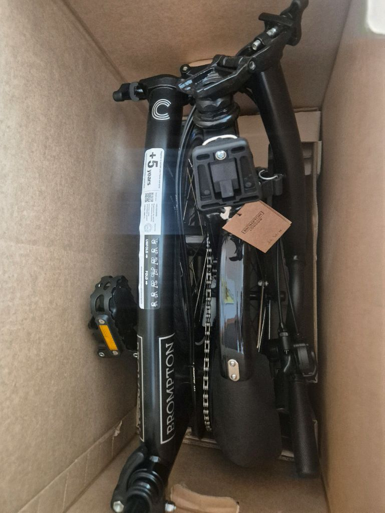 25년식 브롬톤C라인M6R 새상품 이미지