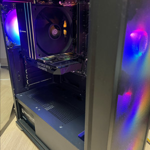 게이밍 PC 컴퓨터 i5-13400F RTX 3050 판매합니다(램, ssd 탑3부품)